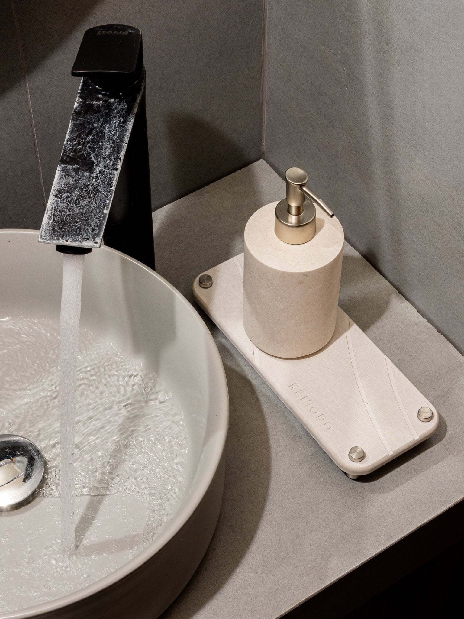 Bathroom Refresh – Keisodo Home